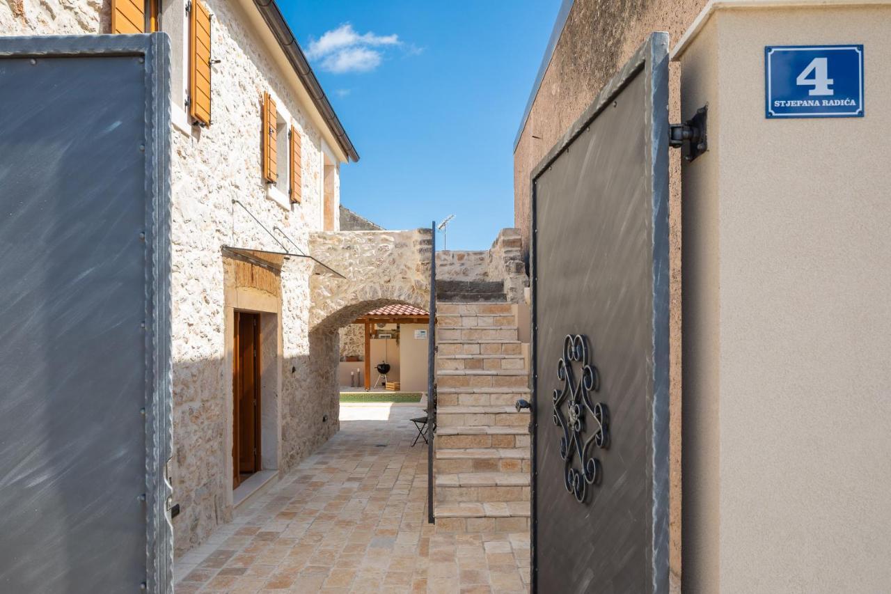 Villa Kameni Dvori Светі Филип-і-Яков Екстер'єр фото